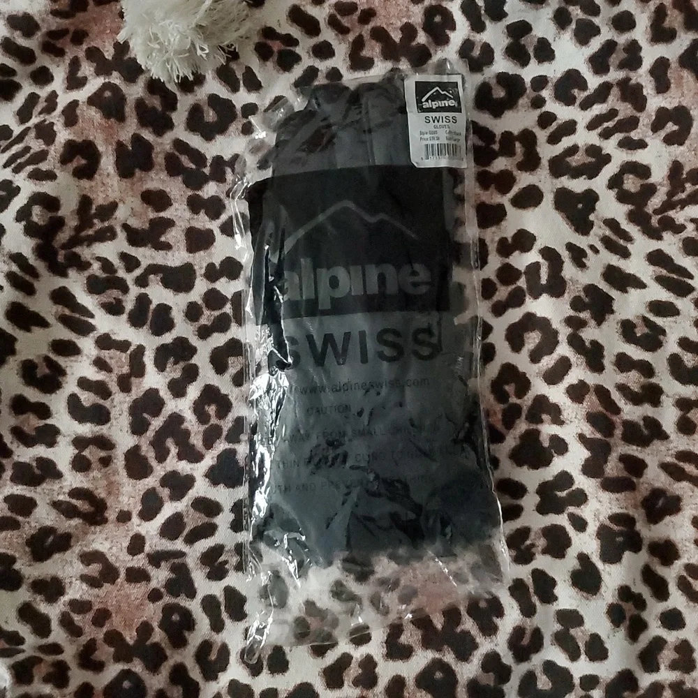 *NIP* Alpine Swiss Gloves - Picture 16 of 16